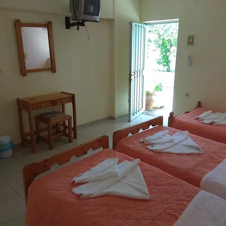 Hotel Alkyoni Poros Town