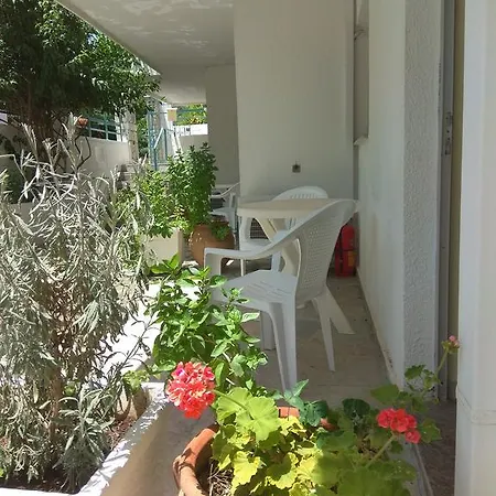 Alkyoni Hotel 2*