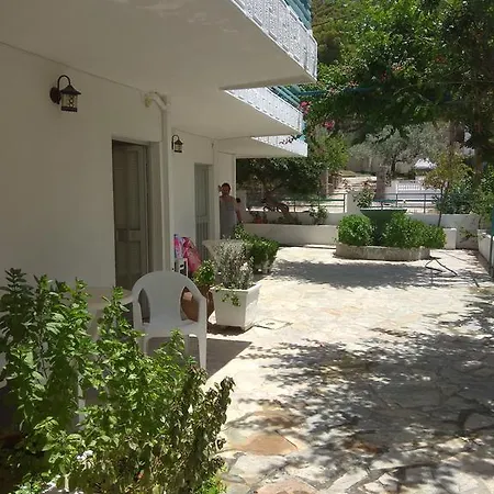 Alkyoni Hotel