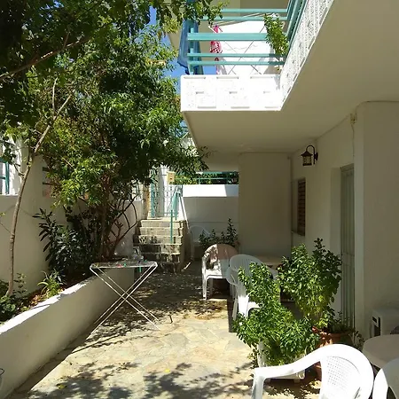 Hotel Alkyoni