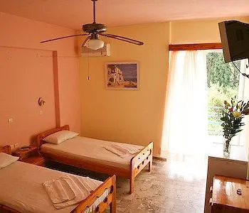 Hotel Alkyoni 2*